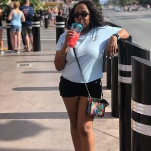 Meet your Posher, Cammie